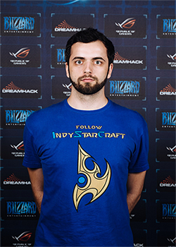 Igor „Indy” Kaczmarek – polski Protoss, komentator i ikona SC2Cover image